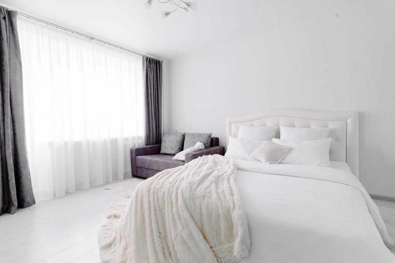 Paulmarie Apartments On Gor'Kogo 41 Bobruisk Bagian luar foto